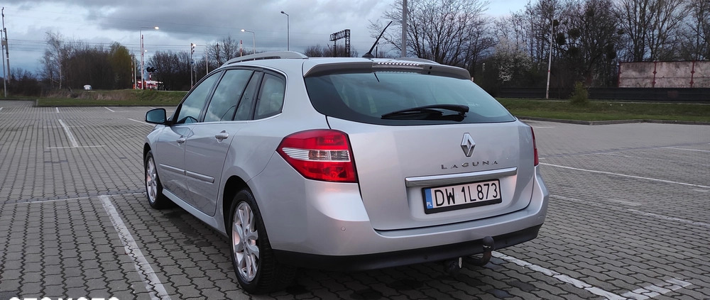 Renault Laguna cena 15000 przebieg: 306000, rok produkcji 2008 z Wrocław małe 92